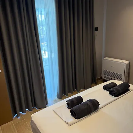 Dengu Luxury Appartement Golem (Tirana)
